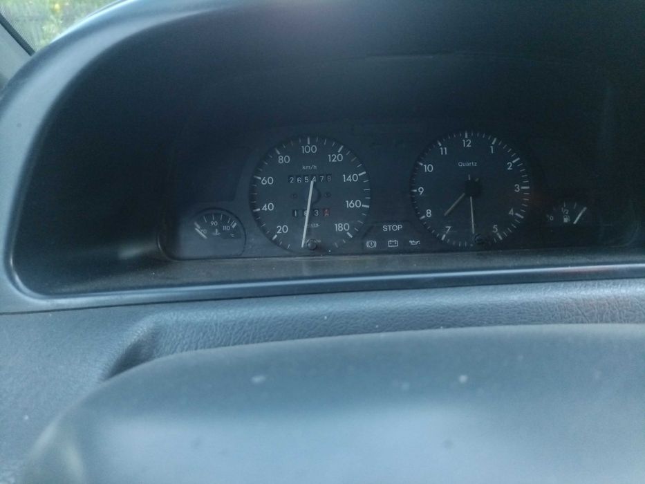 Продаж авто Пежо експерт1999рік 1.9д