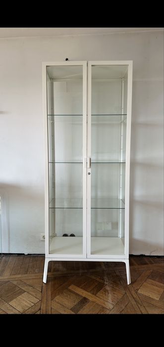 Witryna Ikea Milsbo 73 x 175cm