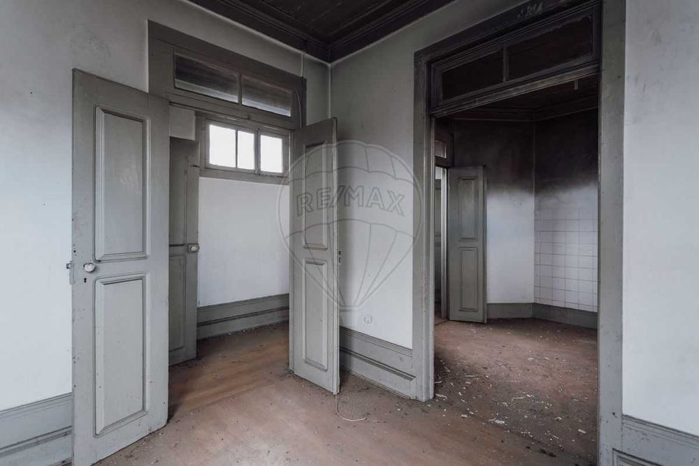 T4 Rua Direita 293, Viseu - Negócio Imperdível