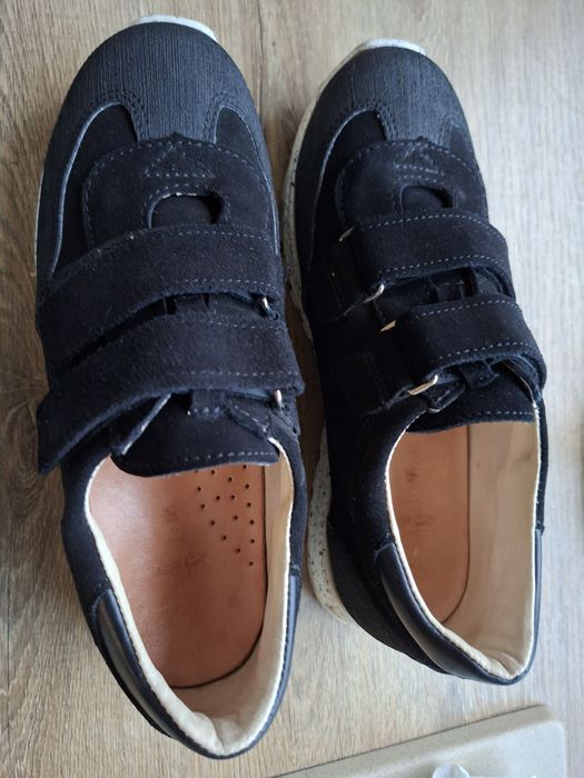 Buty chłopięce rozm.37 - 38 Mrugała