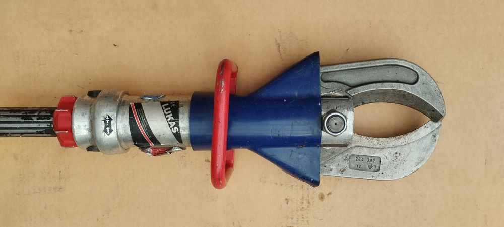 Nożyce hydrauliczne Lukas