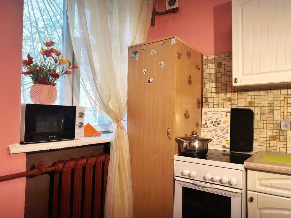 Хостел (мини - общежитие) метро Святошино