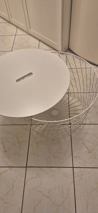 Stolik z koszem  Ikea