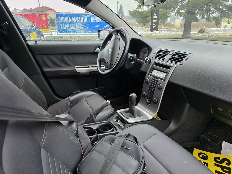 Volvo v50 1.8 Gaz Kombi Sprawna Klima 30zl 100km Zamiana