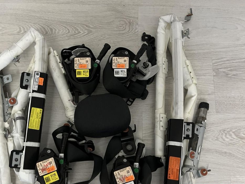 Подушка ,шторка, hyundai ioniq 5