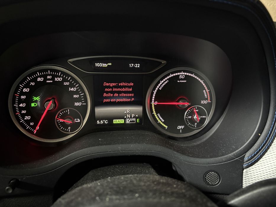 Ремонт Mercedes  E drive b250e tesla тесла двигун  дивигун