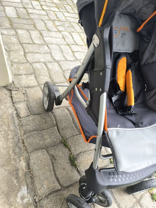 Carrinho bebé mais ovo.
