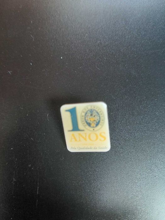 Commemorative Pin for the 10th Anniversary of the Portuguese Nurses Association