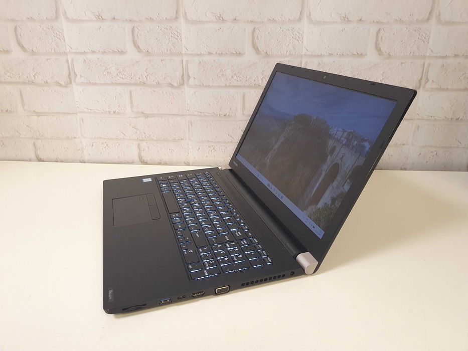 Ноутбук БУ из Европы для работы Днепр ОПТ ∎ Toshiba Tecra A50-EC-11H ∎ Core i5-8250U ∎ 8GB ∎ 256GB