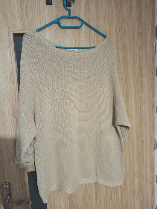 Sweterki i bluzy damskie