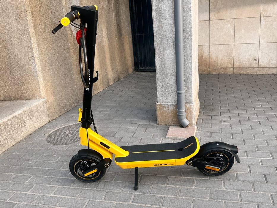 Xiaomi Electric Scooter 6 Pro – Excelente Estado