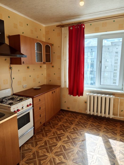 Продам 2х кімнатну квартиру, центр, вул.Курсова