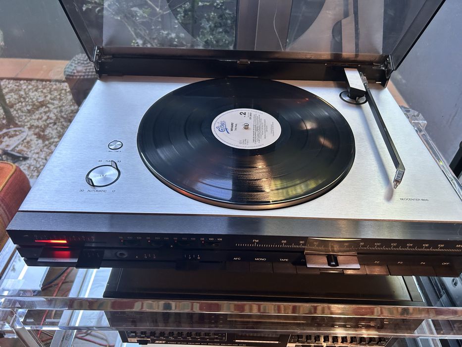 Aparelhagem com gira discos B&O Beocenter 1800, excelente estado