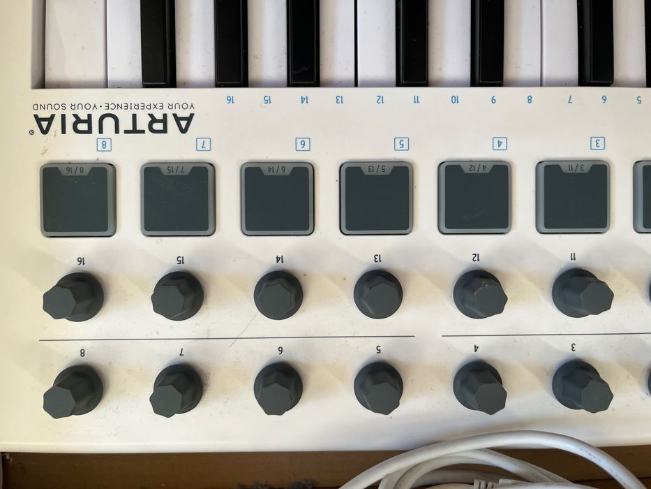 Arturia MiniLab MkII