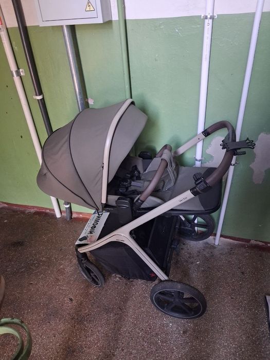 Carrello Vector 2025