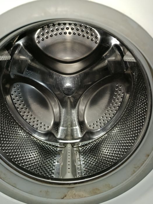 Стиральная машина indesit