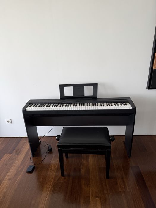 Vendo Piano usado 1 vez YAMAHA P45B