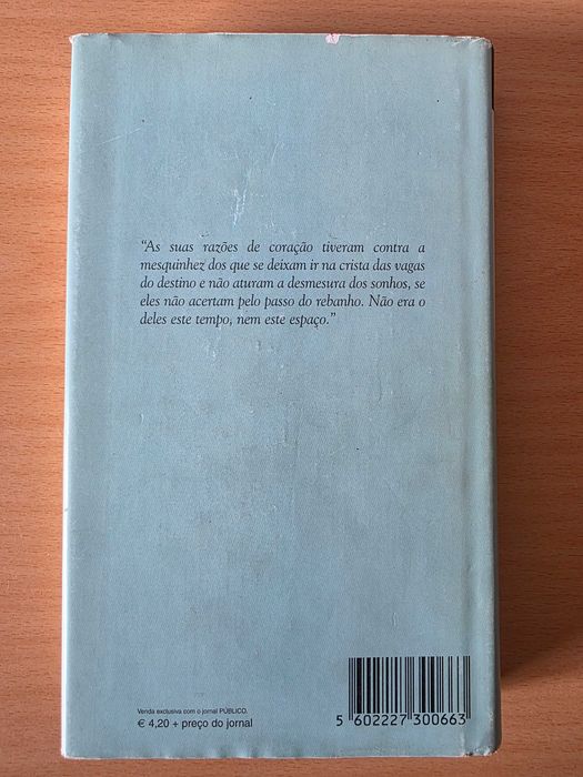 Livro "Razões de Coração" de Álvaro Guerra