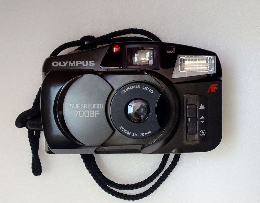 Olympus Superzoom 700BF