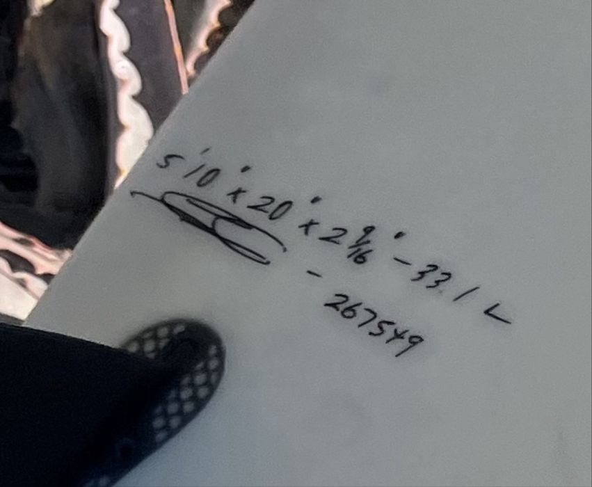 JS Bullseye 5’10” 33.1 L