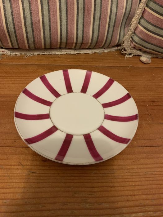 prato de porcelana antigo