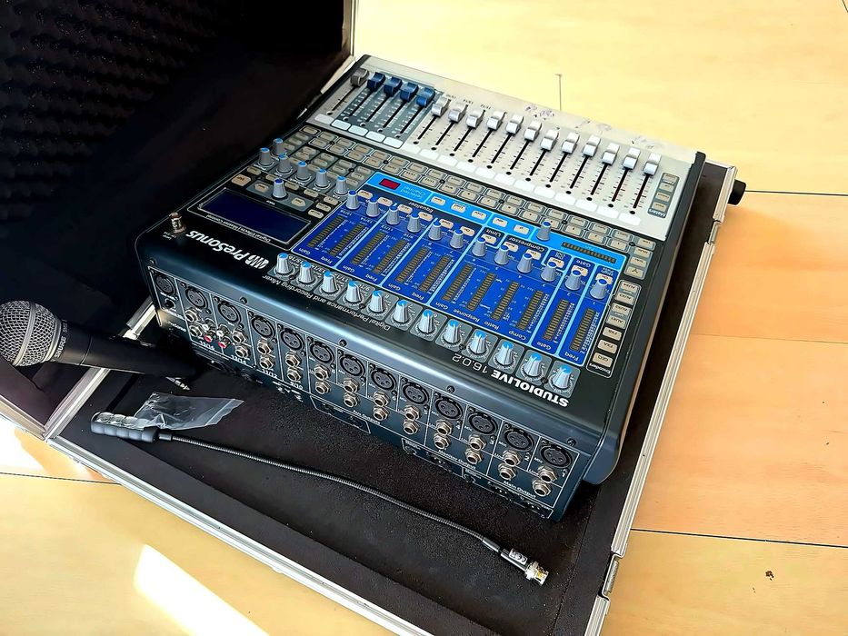 Mesa de Som Digital PreSonus StudioLive 16.0.2 + Flightcase (Impecável)