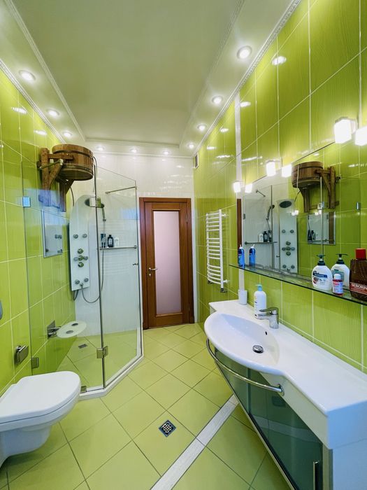 Продаж вишуканого котеджу в «Царському селі»  м. Кременчук