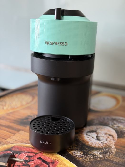 Máquina café Nespresso Vertuo