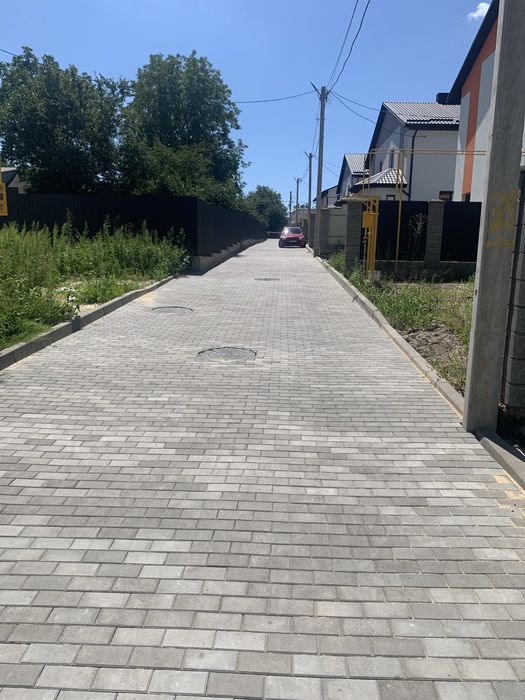 Вкладання бруківки!