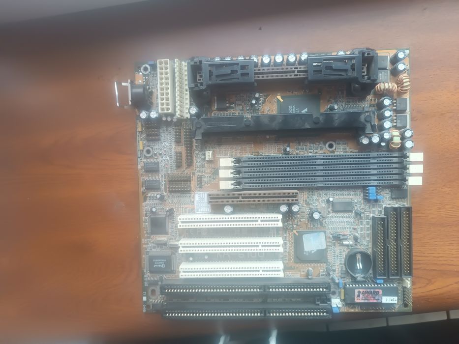 Foxconn ka-6100 na intel