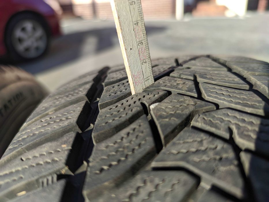 2szt Dunlop Wintersport 5 205/60R16 96H XL koniec 2016r 5-6mm