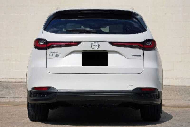 2024 Mazda CX-90 Plug-in Hybrid Preferred