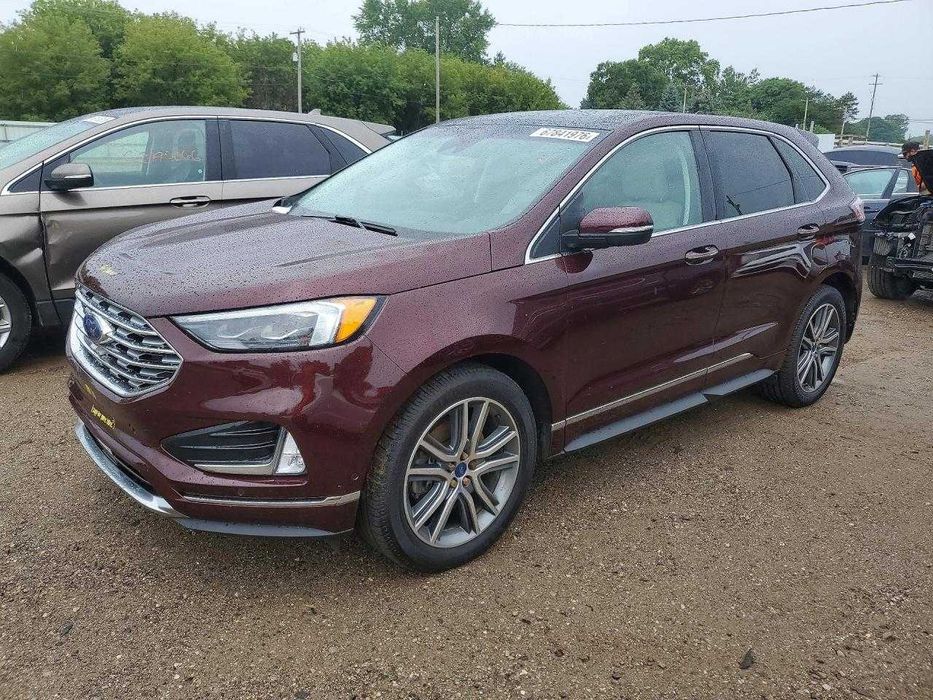 2019 Ford Edge Titanium /