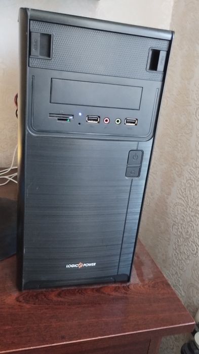 Системний блок .