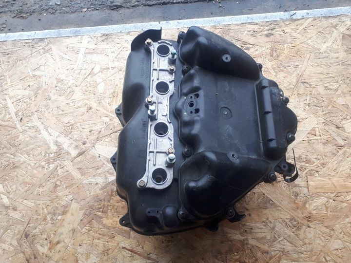 HONDA CBR 600 RR 03-04 - Obudowa filtra powietrza.