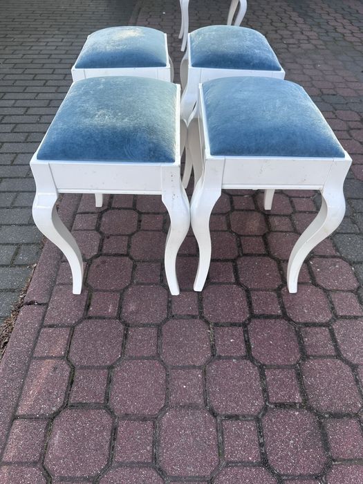 Sprzedam tapicerowane stolki