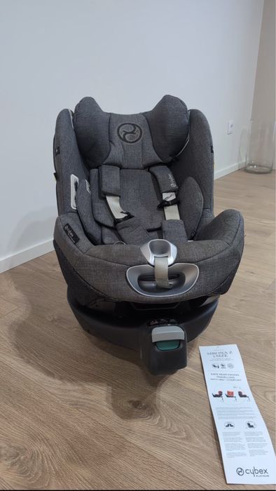 Cadeira Cybex Sirona  Z + base