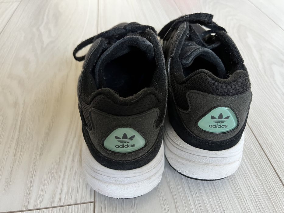 Adidas torsion 38,5 stan bardzo dobry
