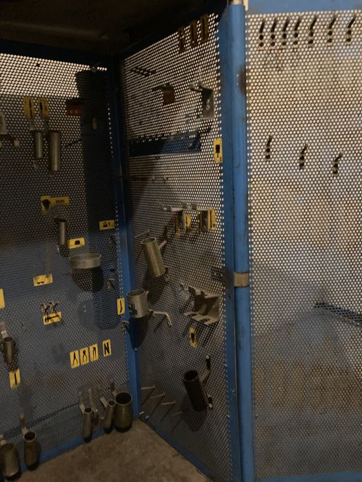 Szafka narzędziowa, warsztatowa, zamykana
