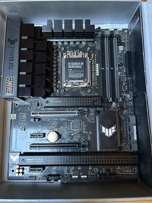 Asus TUF Gaming B650-plus Wifi Am5 DDR5 | Box | Sprawna