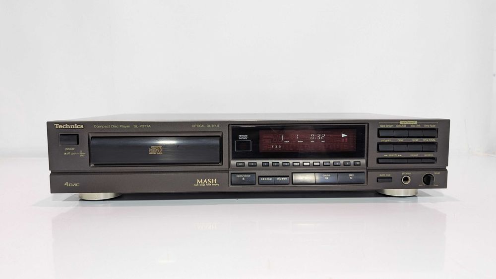 Hi-Fi програвач CD дисків Technics SL-P377A,має ЦАП MASH/CDM-4/19