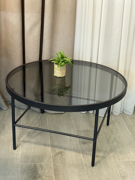 Круглый журнальный столик