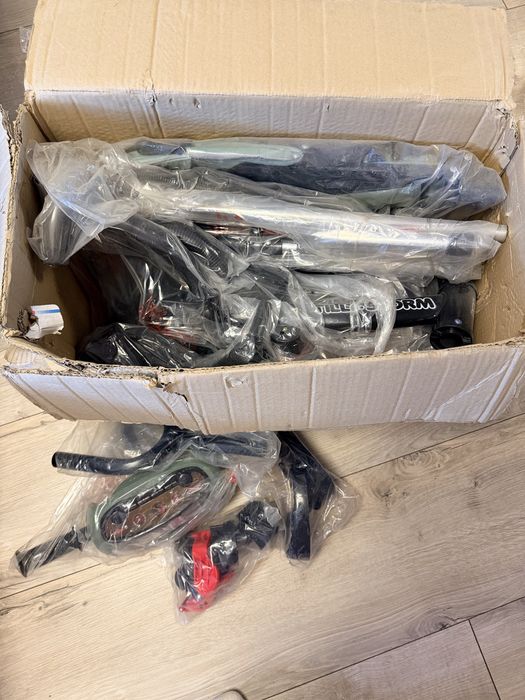 Продам дитячий велосипед-коляску Tilly Storm T-329/2