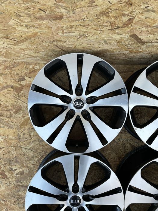 Диски5/114.3R18 ET40.5 цо(діа)67.1 KIA Hyundai титани диски