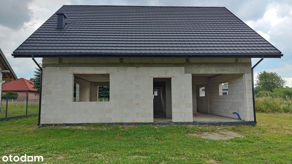 Dom wolnostojący z garażem w świetnej lokalizacji