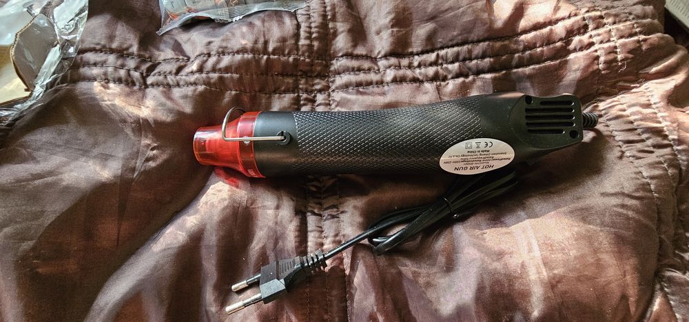 Тепловой фен для термоусадок