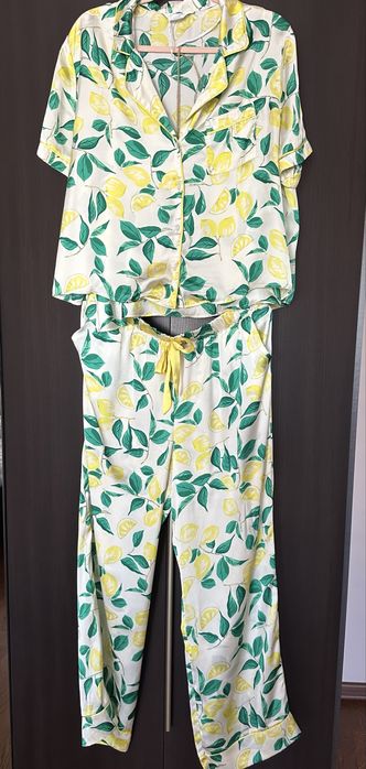 Піжама в лимони М Primark