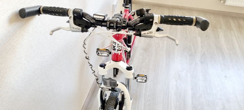 Велосипед крос / гибрид KELLYS NEOS Red