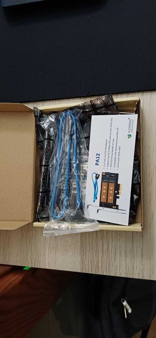Adaptador Dual M.2 PCIe X4 para 1 SSD M.2 e 1 SSD M.2 SATA, NOVO.