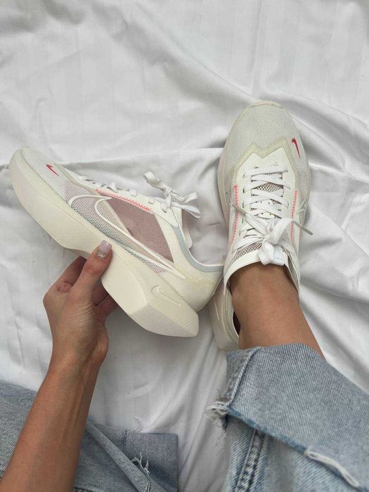 Жіночі кросівки Nike Vista "White/Red" Розміри 36-40